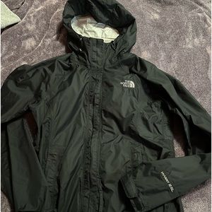 North face raincoat Women’s Small